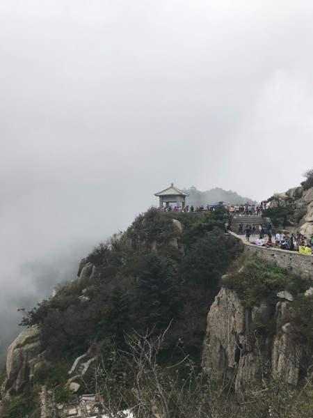 济南泰山四日旅游攻略，带娃溜腿，边走边吃，把风景装进心里