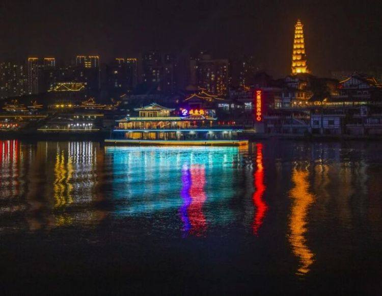 合川区旅游攻略，这座被低估的重庆小城，藏着最地道的江湖