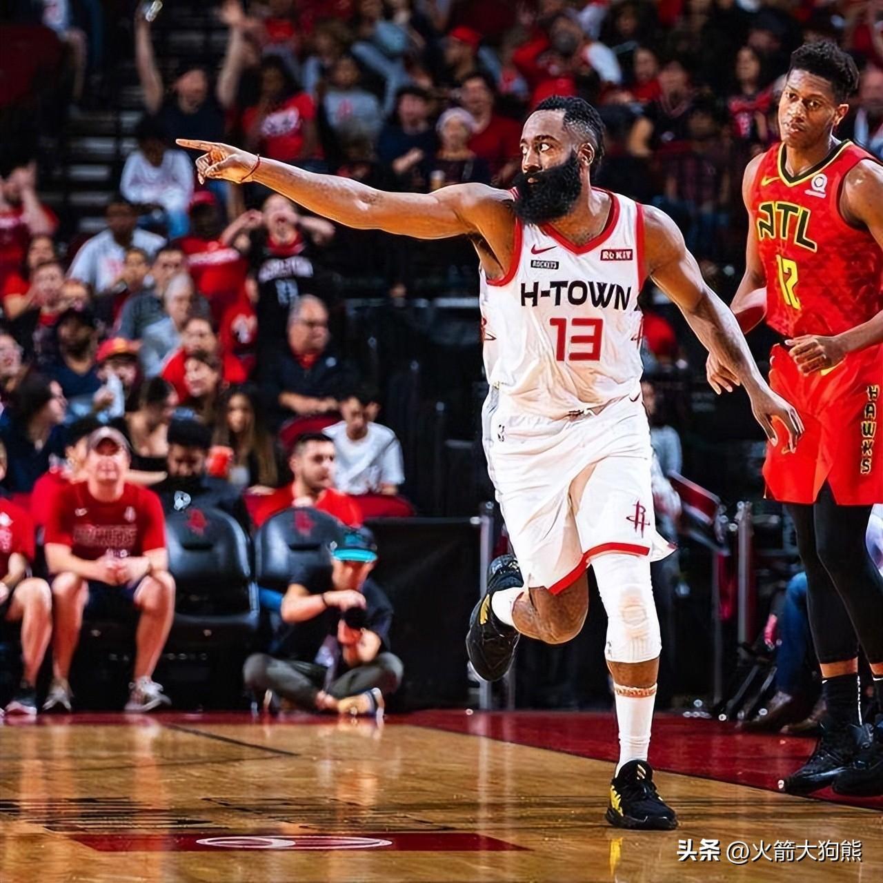 NBA历史第一控卫，从魔术师到库里，谁才是真正的控场大师？