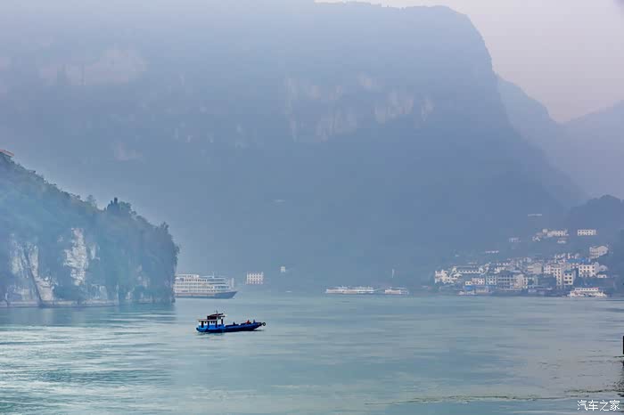 从成都晃到宜昌，沿江吃吃喝喝走走停停—一趟慢悠悠的三峡之旅