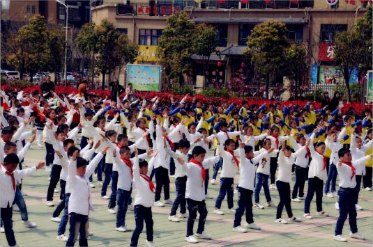 小学体育课件,让操场上每个孩子都动起来,其实没那么难 小学体育课件,让操场上每个孩子都动起来,其实没那么难