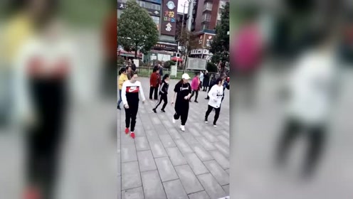 桂林市体育馆，漓江边上的老伙计，藏着几代人的汗水与欢笑