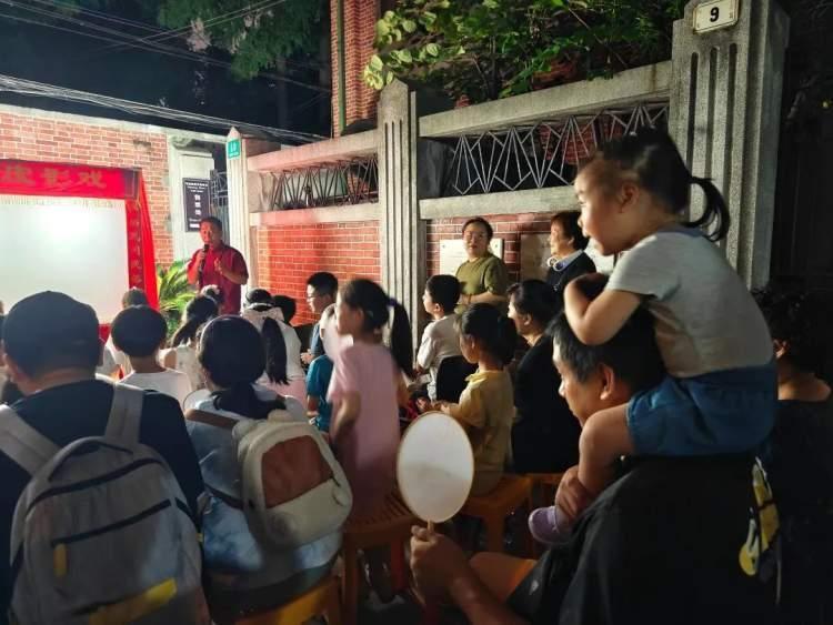 夏天上海旅游攻略，在蝉鸣和梧桐影里，把日子过成弄堂风